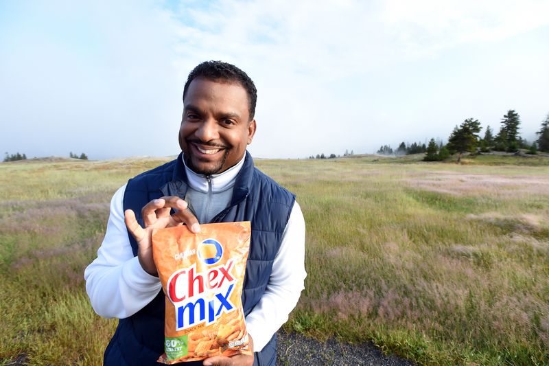 You know who else loves Chex Mix, Jesse? Alfonso Ribeiro (Photo: Fred Hayes/Getty)